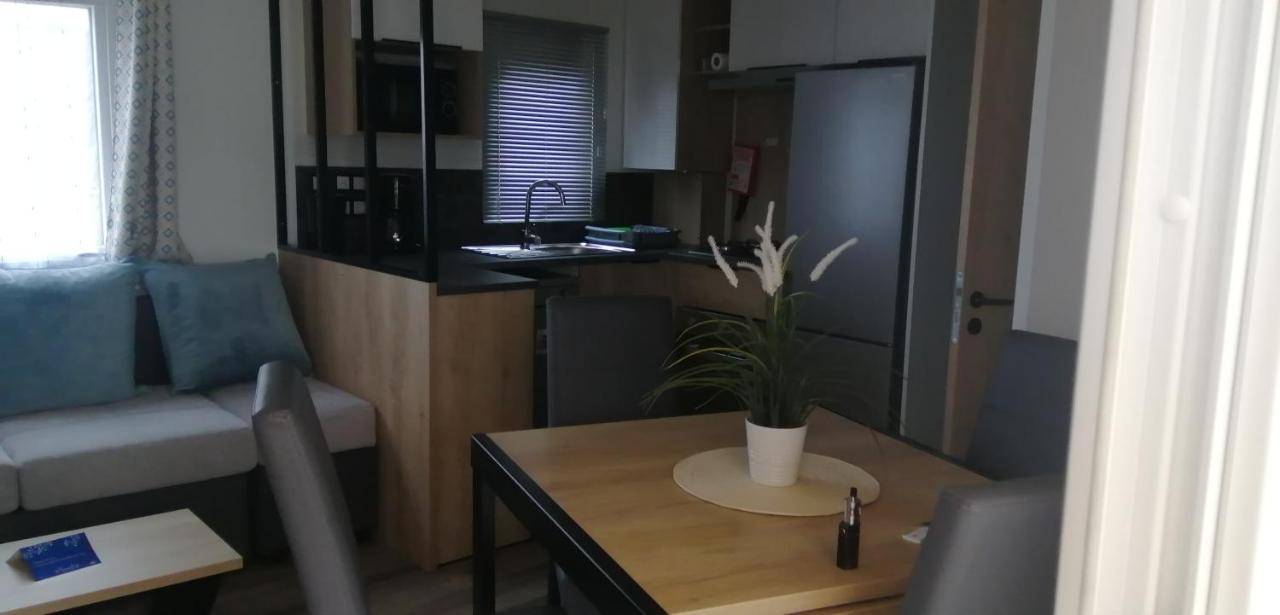 Mobil Home Moderne Neuf Et Ultra Equipe De 6 A 8 Couchages Кане-ан-Руссійон Екстер'єр фото
